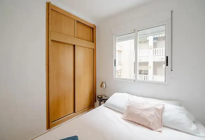 Inteiro Acolhedor Perto Da Apartamento *