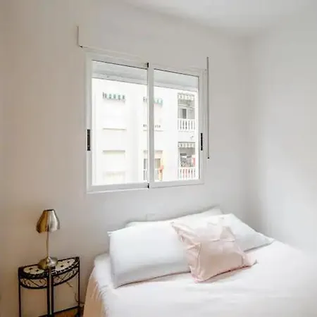 Inteiro Acolhedor Perto Da דירה טורבייחה